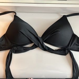 Apt. 9 black bikini top